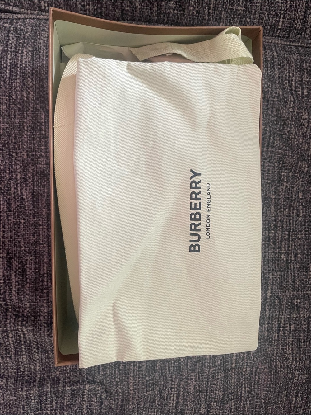 Burberry Archive Beige Sneaker Box Label - Low Top - Picture 7 of 8